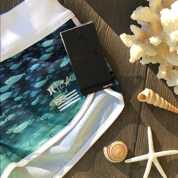 🌴🌼HURLEY-BOARD SHORTS🌼🌴 - Picture 3 of 8